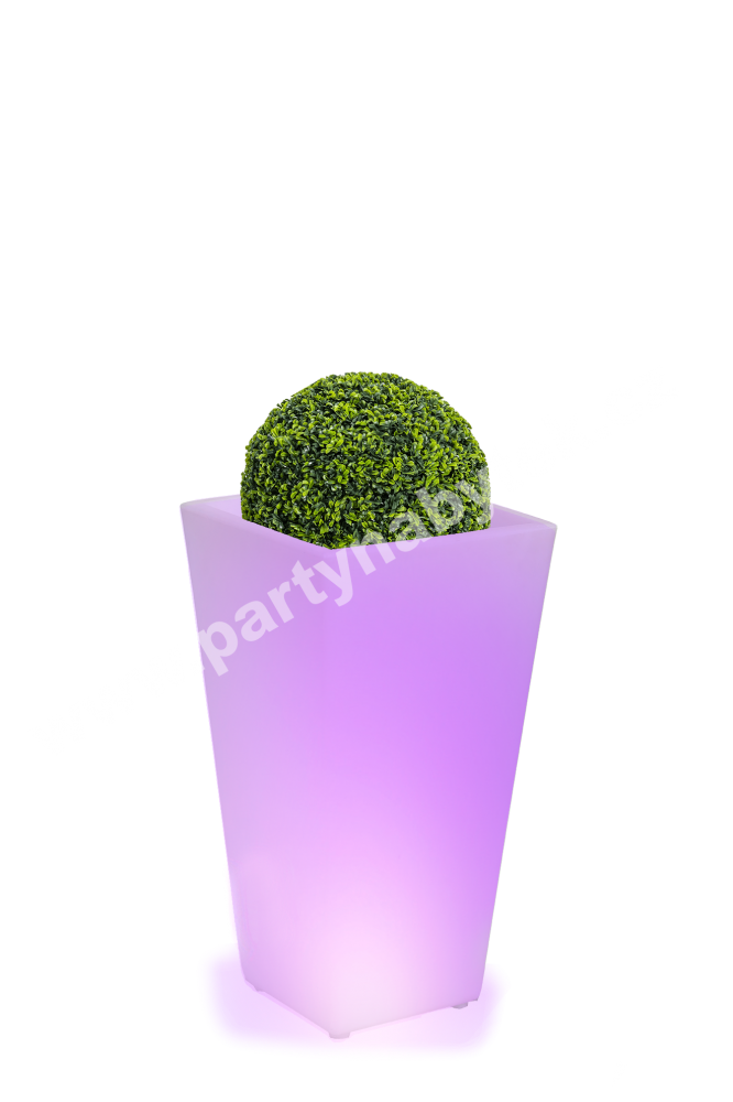 PARTY NÁBYTEK | Půjčovna nábytku, stolů, židlí a vybavení |