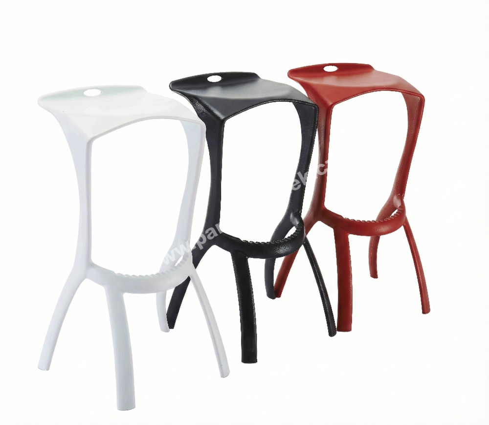 PARTY NÁBYTEK | Půjčovna nábytku, stolů, židlí a vybavení | Židle barová Miura_6