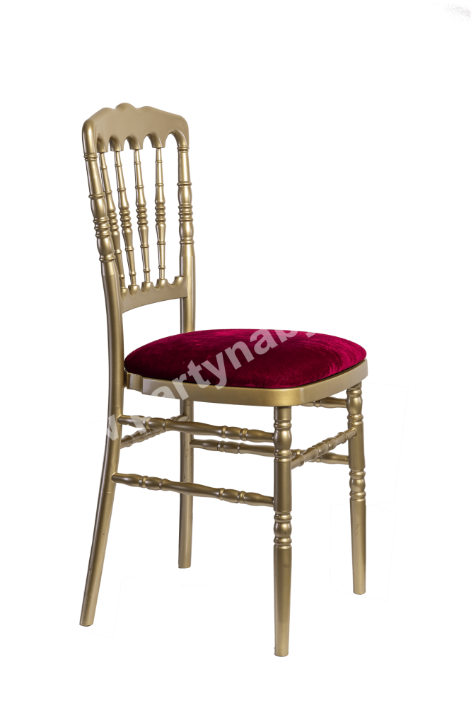 PARTY NÁBYTEK | Půjčovna nábytku, stolů, židlí a vybavení |