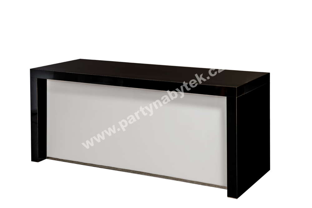 PARTY NÁBYTEK | Půjčovna nábytku, stolů, židlí a vybavení |