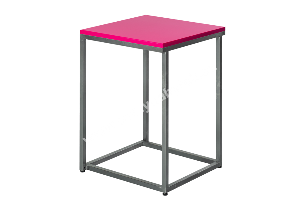 PARTY NÁBYTEK | Půjčovna nábytku, stolů, židlí a vybavení |