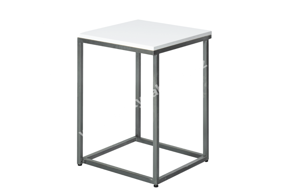 PARTY NÁBYTEK | Půjčovna nábytku, stolů, židlí a vybavení |