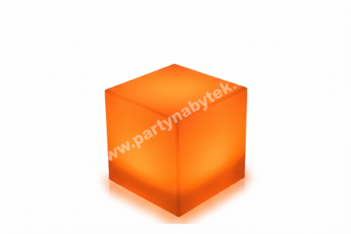 PARTY NÁBYTEK | Půjčovna nábytku, stolů, židlí a vybavení | Stoly | LED svítící Kostka_5