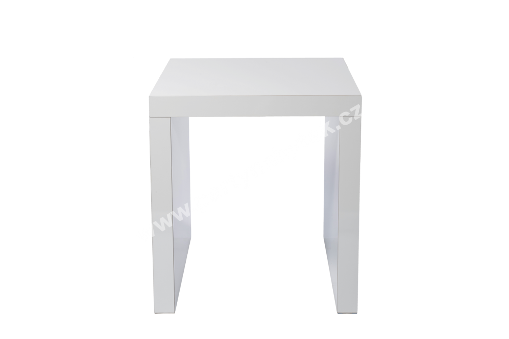 PARTY NÁBYTEK | Půjčovna nábytku, stolů, židlí a vybavení |