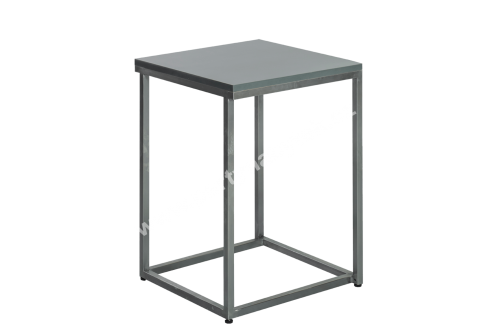 PARTY NÁBYTEK | Půjčovna nábytku, stolů, židlí a vybavení | Café |