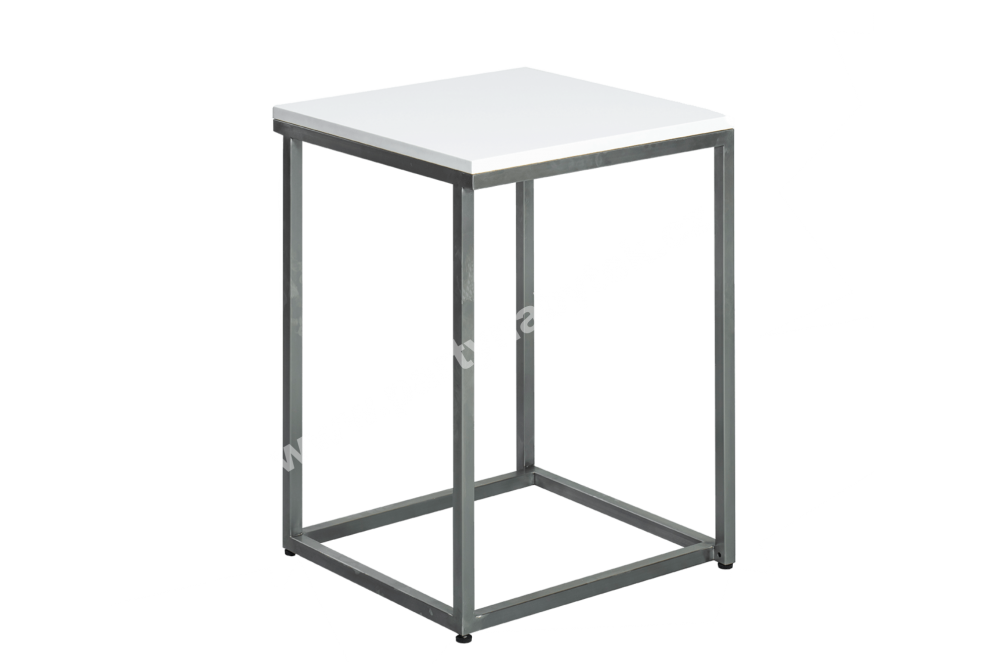 PARTY NÁBYTEK | Půjčovna nábytku, stolů, židlí a vybavení |
