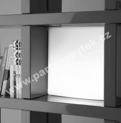 Světelný panel k policovému regálu