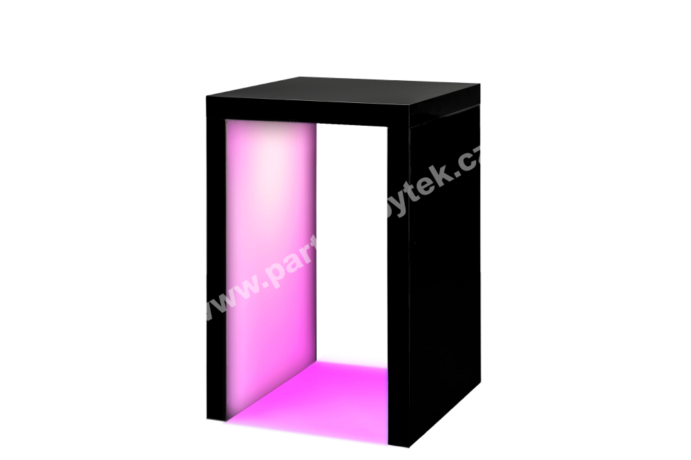 PARTY NÁBYTEK | Půjčovna nábytku, stolů, židlí a vybavení |