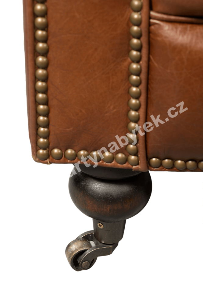 PARTY NÁBYTEK | Půjčovna nábytku, stolů, židlí a vybavení | Křeslo Chesterfield_1